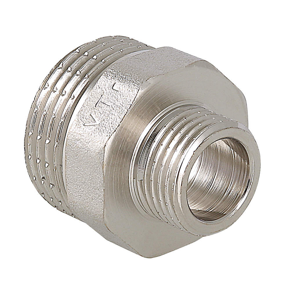 Фитинг резьбовой – ниппель переходной 1 1/2″ х 1/2″ VTr.580.N.0804