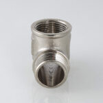 Фитинг резьбовой – тройник с переходом на наружную резьбу 1/2″ VTr.134.N.0004 — фото 3