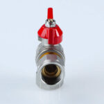 Кран шаровой угловой с накидной гайкой и внутренней резьбой 1/2″ х 1/2″ VT.266.N.0404 — фото 3